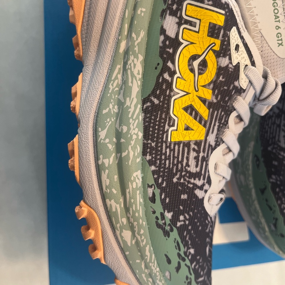 Hoka Speedgoat 6 GTX Sneakers in Black, Green & Yellow - Picture 9 of 10